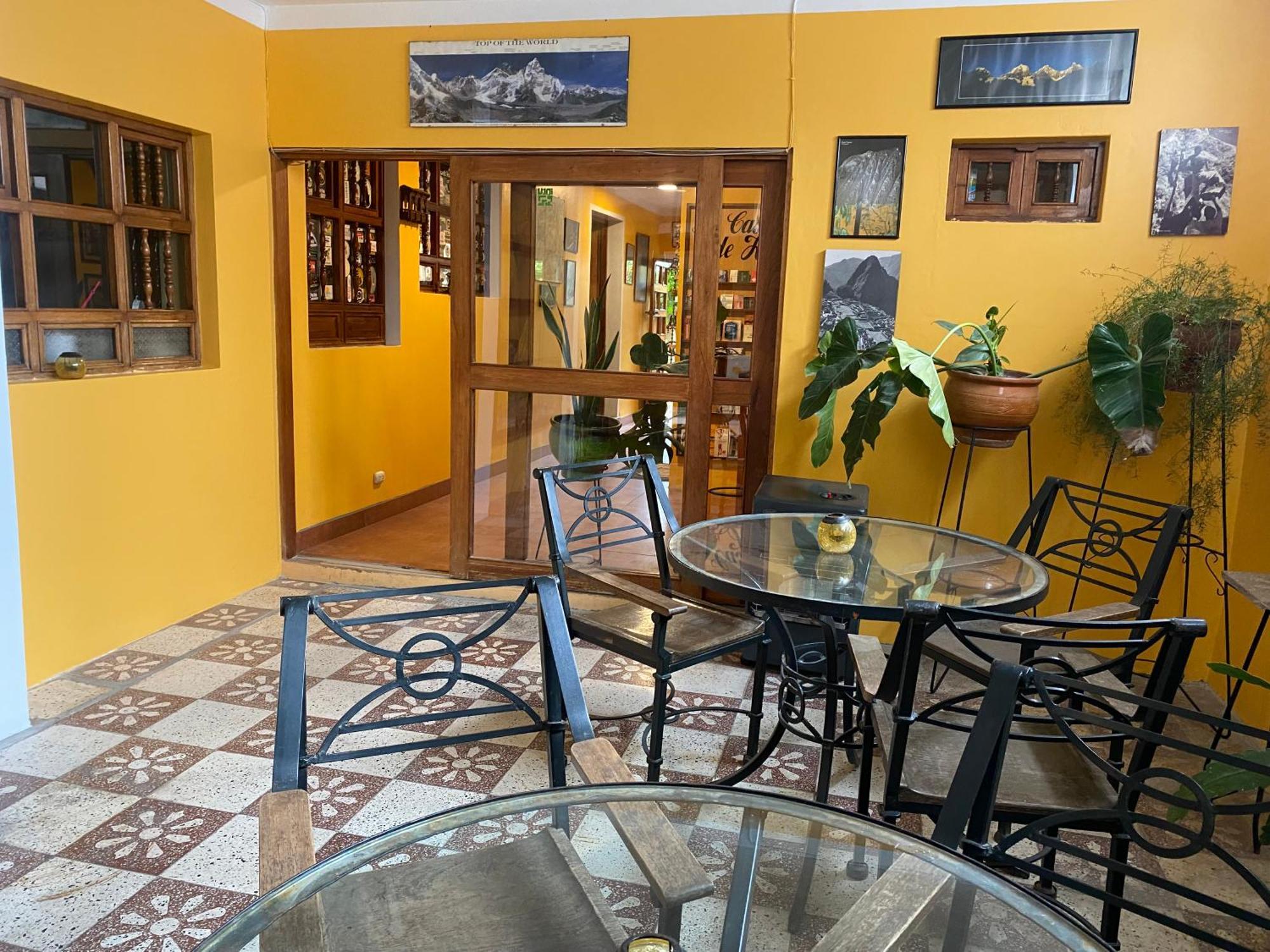 La Casa De Zarela Hotel Уарас Екстериор снимка